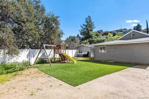 Exterior - 1042 Midway Dr, Alpine, CA 91901 photo 7 of 11