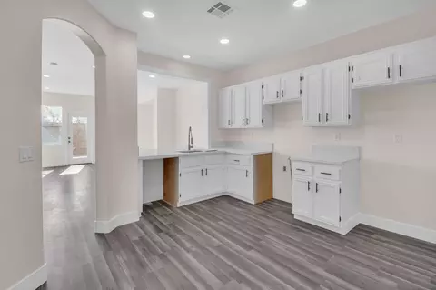 Kitchen - 4434 Brisbane Way #3, Oceanside, CA 92058 photo 2 of 2