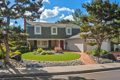 6015 Charae St, San Diego, CA 92122