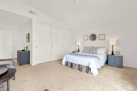 Bedroom - 14545 Hillndale Way, Poway, CA 92064 photo 3 of 8