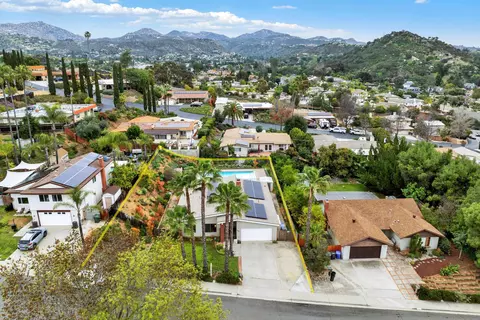 View/Area - 14545 Hillndale Way, Poway, CA 92064 photo 2 of 4