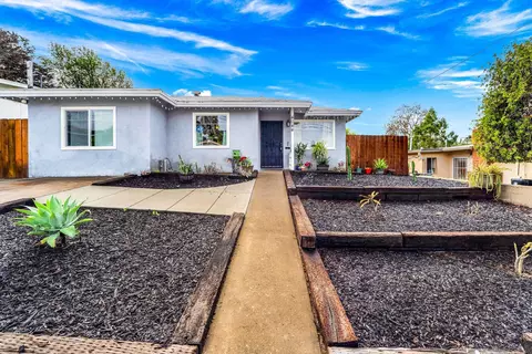4044 Gayle St, San Diego, CA 92115