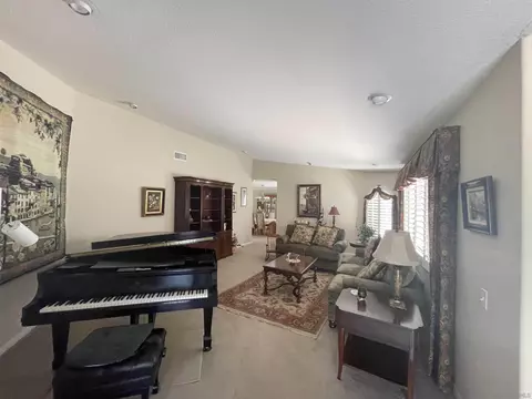 Living - 2048 Brookhurst Dr, El Cajon, CA 92019 photo 2 of 4
