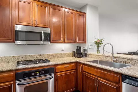 Kitchen - 113 Via Sovana, Santee, CA 92071 photo 5 of 7