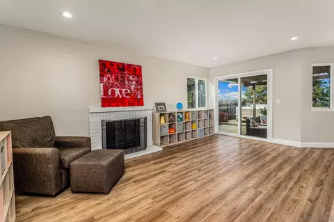 Living - 8306 Solomon Ave, El Cajon, CA 92021 photo 4 of 6