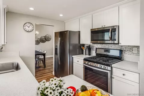 Kitchen - 8306 Solomon Ave, El Cajon, CA 92021 photo 5 of 5