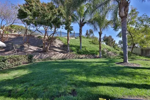 View/Area - 406 Edgehill Ln, Oceanside, CA 92054 photo 1 of 1