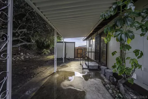 889 Galopago St, Spring Valley, CA 91977 photo 36