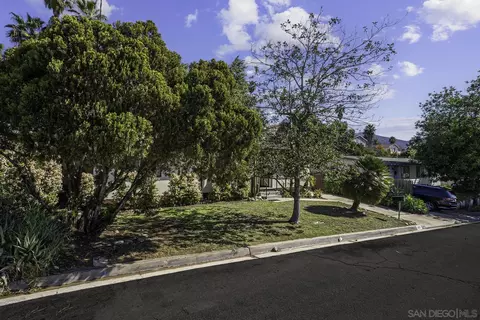 889 Galopago St, Spring Valley, CA 91977 photo 25
