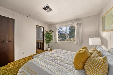 889 Galopago St, Spring Valley, CA 91977 photo 14