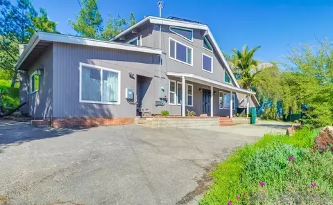 9380 Riverview Ave, Lakeside, CA 92040