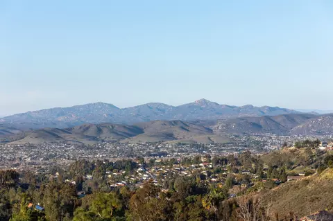 View/Area - 2668 Katherine St, El Cajon, CA 92020 photo 4 of 8