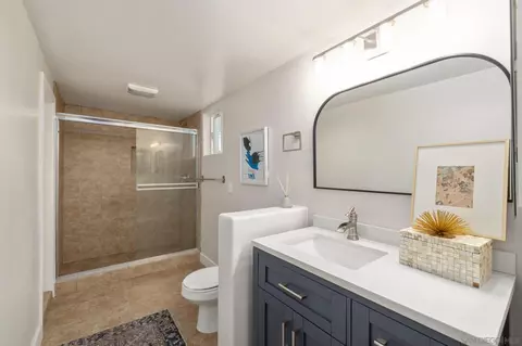 Bath - 2668 Katherine St, El Cajon, CA 92020 photo 4 of 4