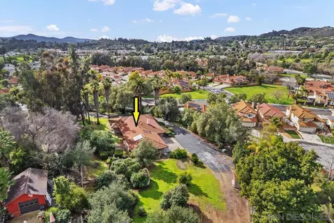 View/Area - 2174 N Ash St, Escondido, CA 92026 photo 5 of 12