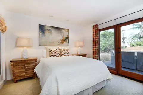 Bedroom - 2356 Rue De Anne, La Jolla, CA 92037 photo 3 of 5