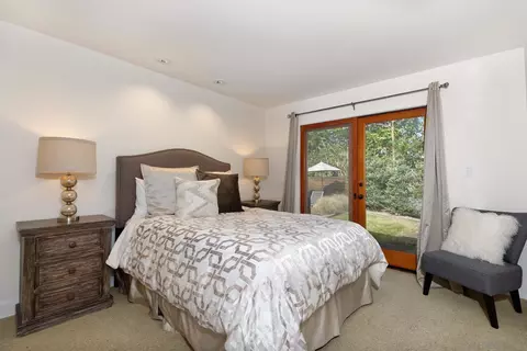 Bedroom - 2356 Rue De Anne, La Jolla, CA 92037 photo 4 of 5