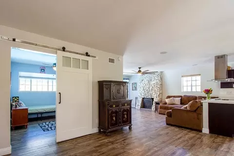 Living - 10376 Limetree Ln, Spring Valley, CA 91977 photo 1 of 5