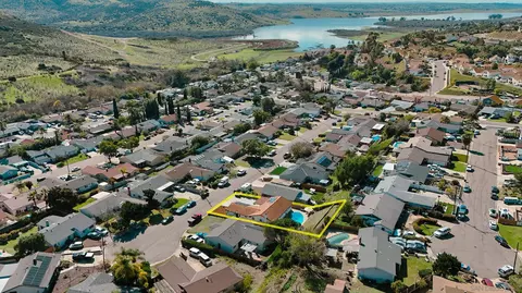 View/Area - 10376 Limetree Ln, Spring Valley, CA 91977 photo 7 of 9