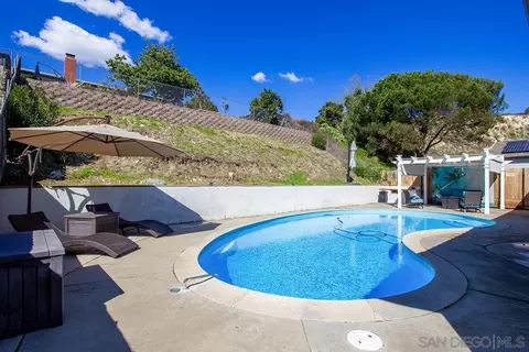 Exterior - 10376 Limetree Ln, Spring Valley, CA 91977 photo 5 of 10