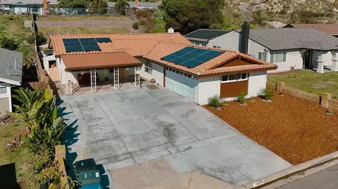 View/Area - 10376 Limetree Ln, Spring Valley, CA 91977 photo 2 of 9