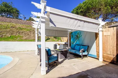 Exterior - 10376 Limetree Ln, Spring Valley, CA 91977 photo 1 of 10