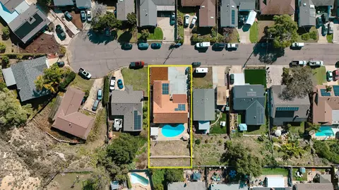 View/Area - 10376 Limetree Ln, Spring Valley, CA 91977 photo 4 of 9