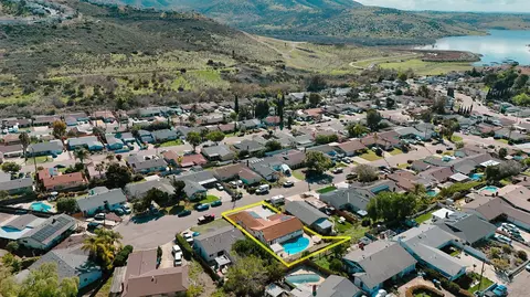 View/Area - 10376 Limetree Ln, Spring Valley, CA 91977 photo 8 of 9