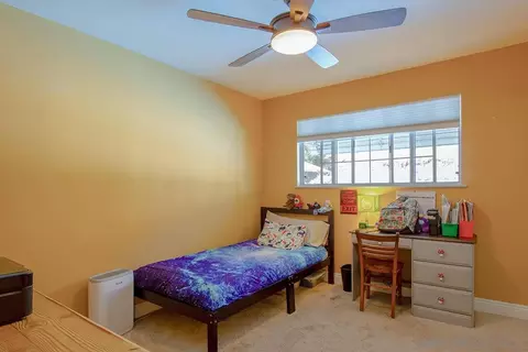 Bedroom - 10376 Limetree Ln, Spring Valley, CA 91977 photo 3 of 9