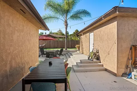 Exterior - 4430 Lowell St, La Mesa, CA 91942 photo 8 of 12