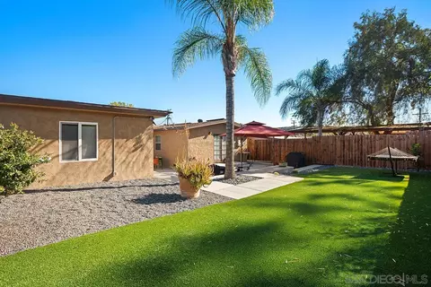Exterior - 4430 Lowell St, La Mesa, CA 91942 photo 5 of 12