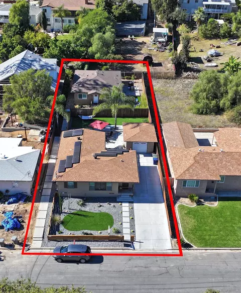 4430 Lowell St, La Mesa, CA 91942