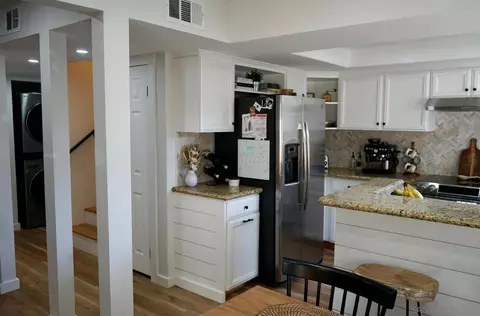 Kitchen - 2137 Alpine Glen Pl, Alpine, CA 91901 photo 3 of 6