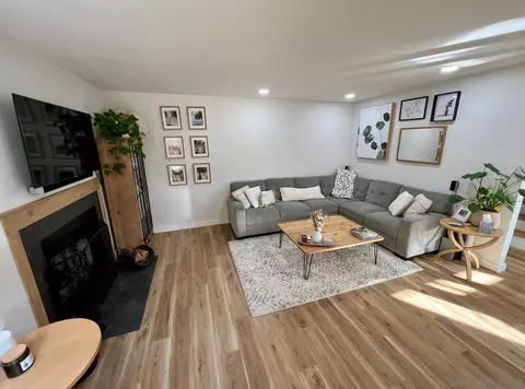 Living - 2137 Alpine Glen Pl, Alpine, CA 91901 photo 1 of 3