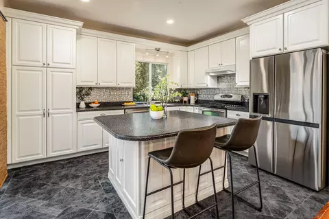 Kitchen - 5462 Senegal St, Oceanside, CA 92057 photo 3 of 4