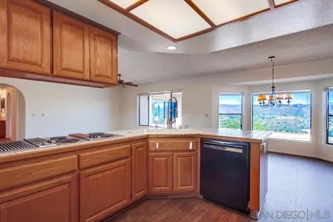 23518 Calistoga Pl, Ramona, CA 92065 photo 9