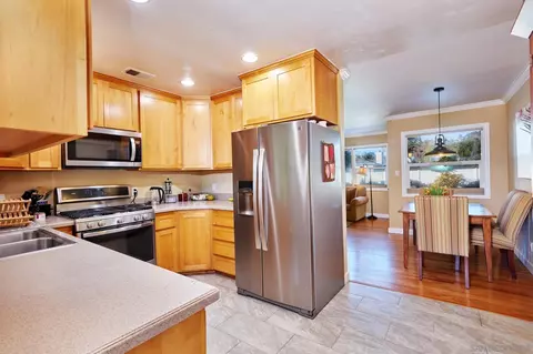 Kitchen - 7181 Cornell Ave, La Mesa, CA 91942 photo 2 of 2