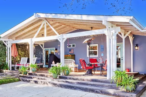 Exterior - 7181 Cornell Ave, La Mesa, CA 91942 photo 3 of 8