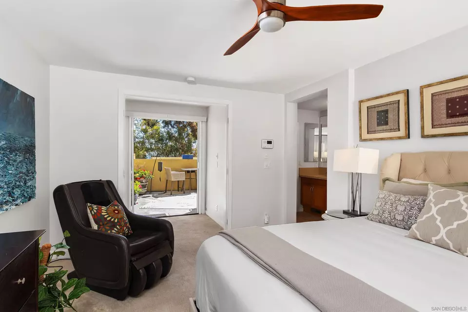 Bedroom - 1544 10th Ave, San Diego, CA 92101 photo 2 of 4