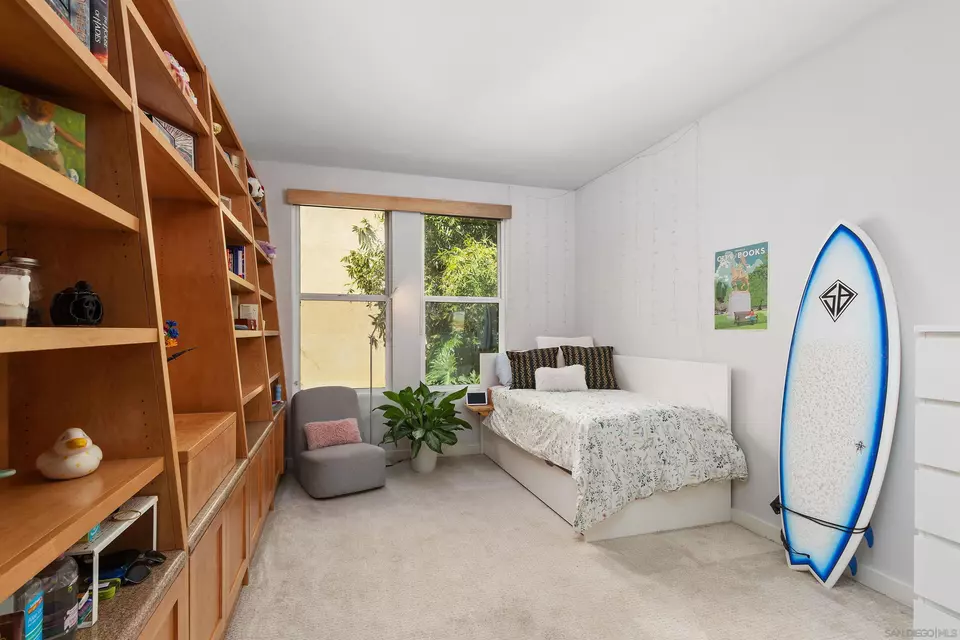 Bedroom - 1544 10th Ave, San Diego, CA 92101 photo 4 of 4