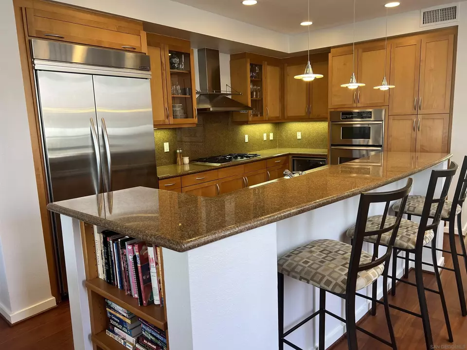 Kitchen - 1544 10th Ave, San Diego, CA 92101 photo 5 of 7