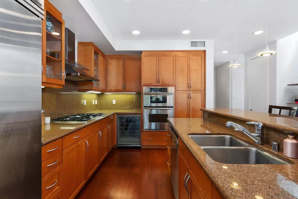 Kitchen - 1544 10th Ave, San Diego, CA 92101 photo 2 of 7
