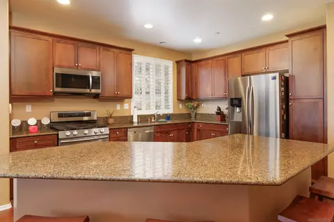 Kitchen - 1711 Montilla St, Santee, CA 92071 photo 2 of 4