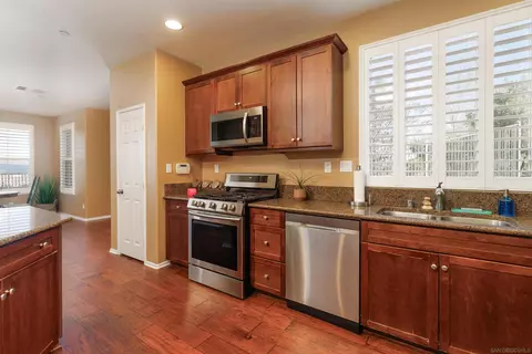 Kitchen - 1711 Montilla St, Santee, CA 92071 photo 3 of 4