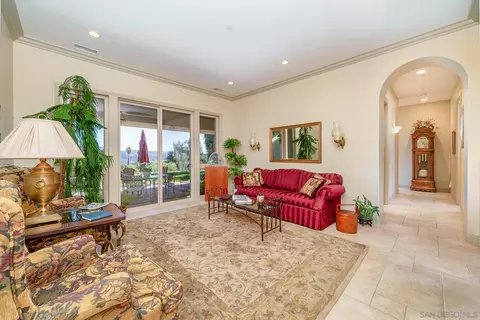 Living - 1176 Sierra Bonita, Fallbrook, CA 92028 photo 1 of 4