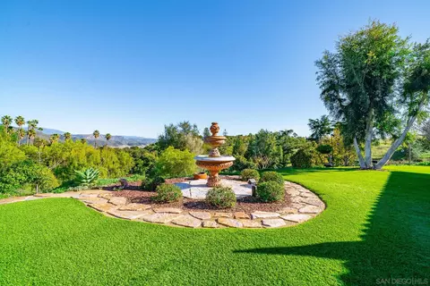 Exterior - 1176 Sierra Bonita, Fallbrook, CA 92028 photo 8 of 19