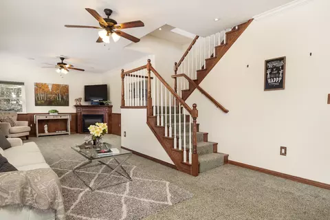 Living - 34666 Navajo Rd, Julian, CA 92036 photo 5 of 8