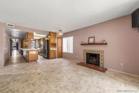Living - 1410 3rd St, Coronado, CA 92118 photo 4 of 4