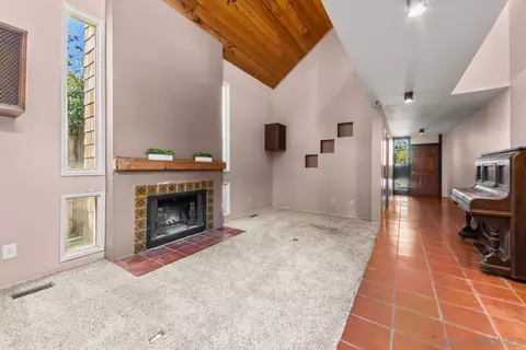 Living - 1410 3rd St, Coronado, CA 92118 photo 1 of 4