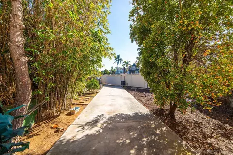 Exterior - 1410 3rd St, Coronado, CA 92118 photo 10 of 14