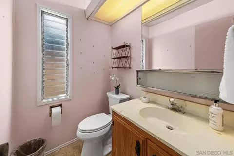 Bath - 1410 3rd St, Coronado, CA 92118 photo 1 of 6